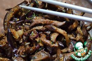 Жареные квашеные баклажаны