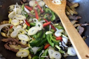 Острые баклажаны с говядиной