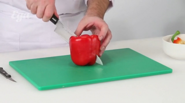 Баклажаны, тушеные в сметане, с болгарским перцем