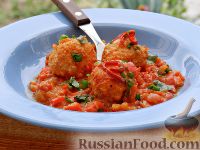 Рыбные фрикадельки в овощном соусе