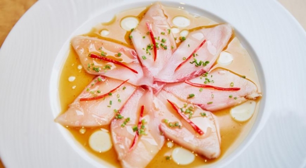 Карпаччо из желтохвоста