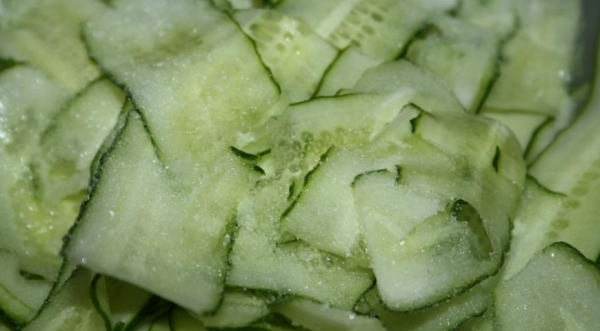 Японский огуречный салат