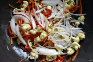 Цветная капуста с яйцами