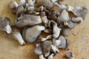 Стир-фрай из вешенок с морковью и овощами