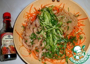 Хе из куриной грудки с овощами