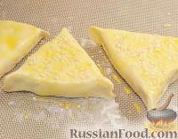 Иерусалимские бурекасы (пирожки) с брынзой и баклажанами