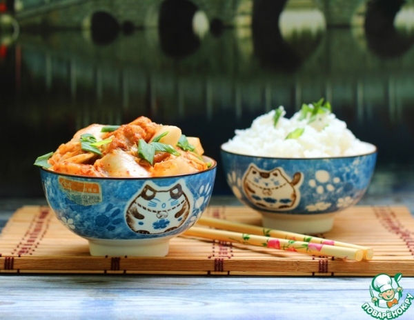 Стирфрай из курицы и кимчи