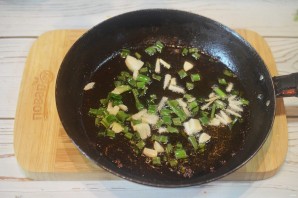 Жареная свинина с брокколи