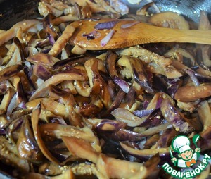 Жареные квашеные баклажаны