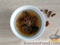 Мороженое из авокадо с финиками