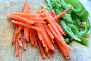 Грибная лапша на китайский манер